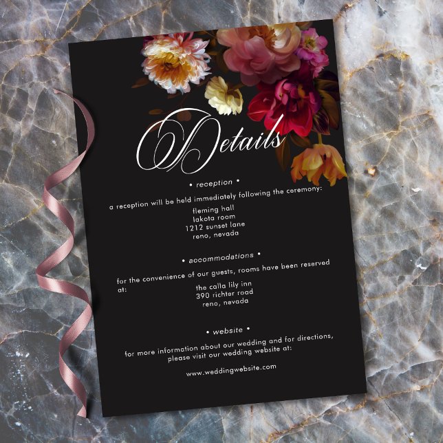 Moody Black Floral Painterly Red Burgundy Wedding Begleitkarte (Moody Black Floral Painterly Red Burgundy Wedding Enclosure Card)