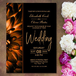 Moody Black Gold Floral Wedding Einladung