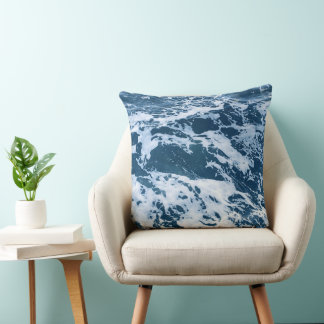 Moody Blue Ocean Waves Kissen