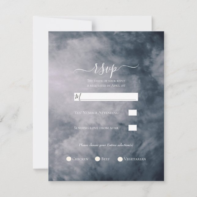 Moody Blue Sky Clouds Celestial Wedding RSVP Einladung (Vorderseite)