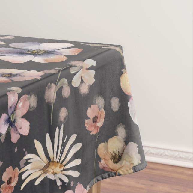 Moody Boho Watercolor Blush Wildflowers Pattern  Tischdecke (Beispiel)