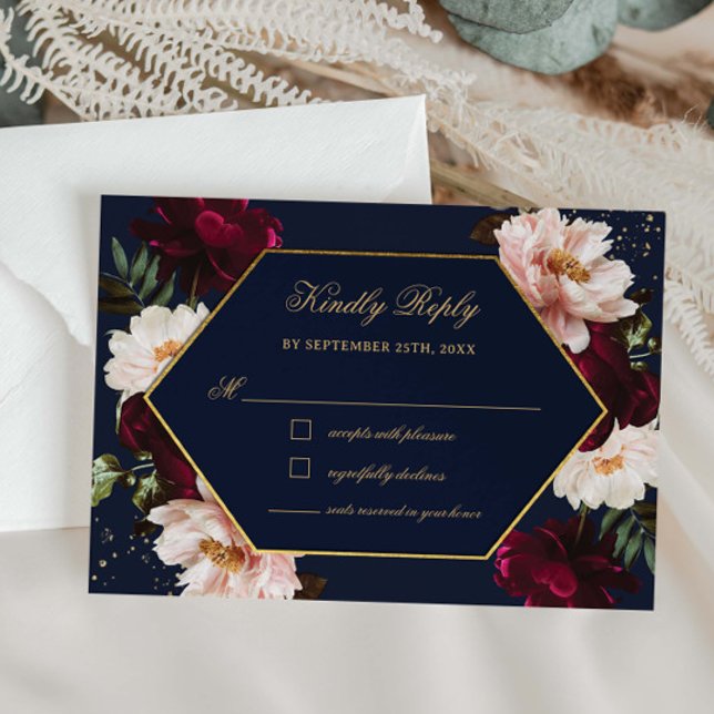Moody Burgundy Blush Peonies Navy Floral Wedding RSVP Karte (Von Creator hochgeladen)