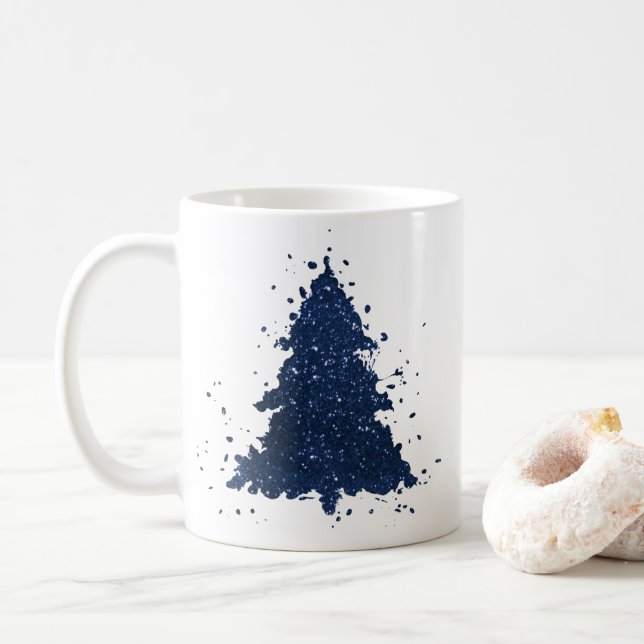 Moody Christmas Tree | Classy Dark Navy Blue Kaffeetasse (Mit Donut)