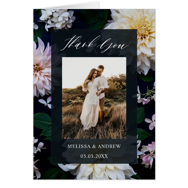 Moody Dahlia Floral Vielen Dank (Vorne)