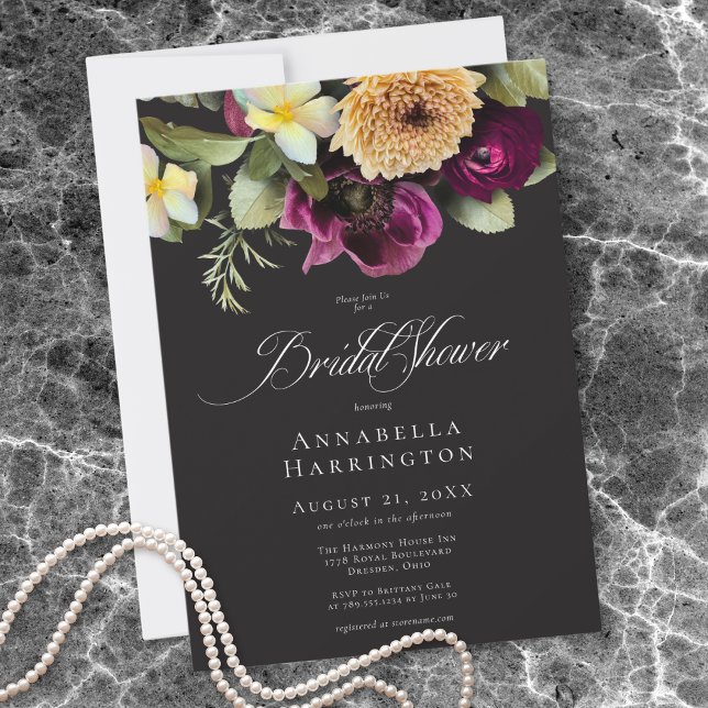 Moody Dark Floral Black Burgundy Bridal Shower Einladung (Moody Dark Floral Black Burgundy Bridal Shower Invitation)