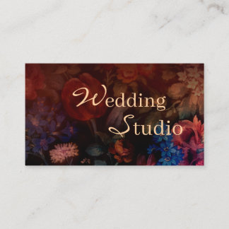 Moody Dark Floral Wedding Studio Visitenkarte