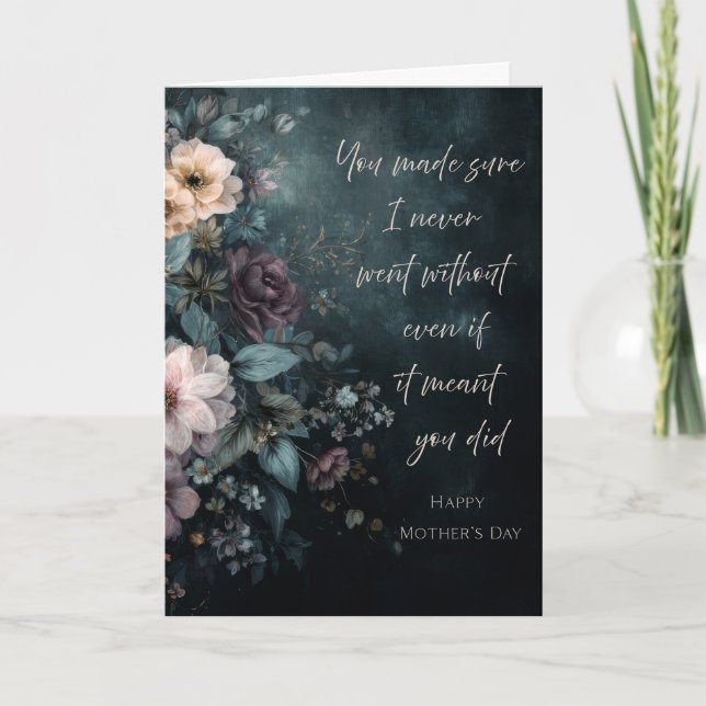 Moody, Elegant Mother's Day Dark Floral Bouquet Karte (Vorderseite)