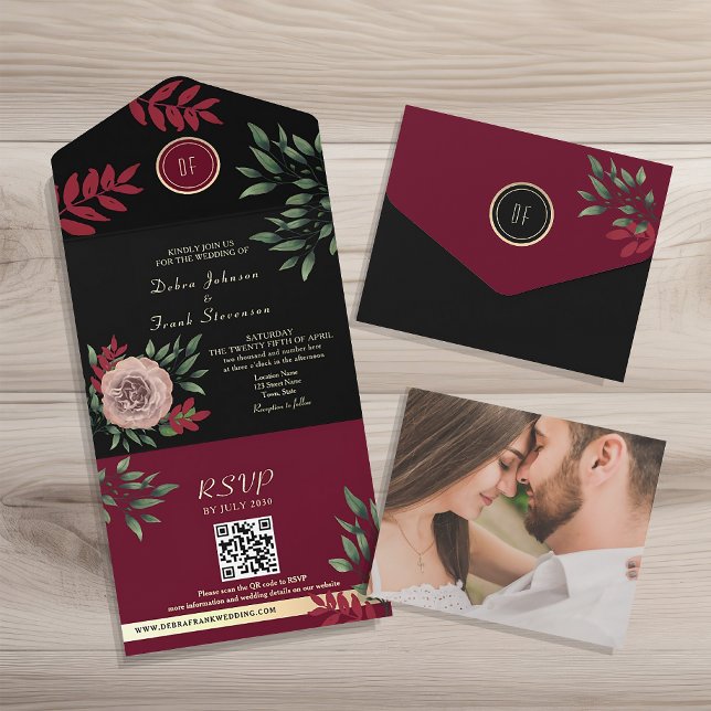 Moody Floral Burgundy Black Wedding All In One Einladung (Von Creator hochgeladen)