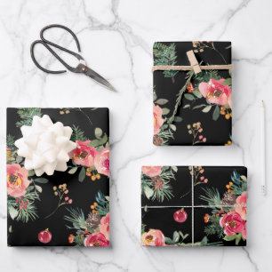 Moody Floral Pattern   Black Christmas Botanical Geschenkpapier Set