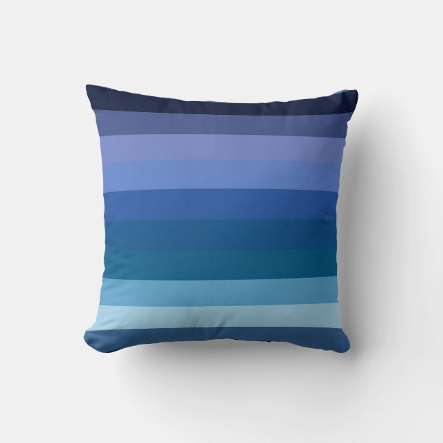 Moody Midnight Ocean Blue Gradient Stripe Pattern Kissen (Vorderseite)