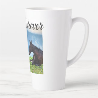 Moody Mountain Horses: Eine Reise in die feine Kun Milchtasse