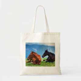 Moody Mountain Horses: Eine Reise in die feine Kun Tragetasche