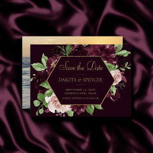 Moody Passion   Dramatischer Lila Wein Rose Bouque Save The Date