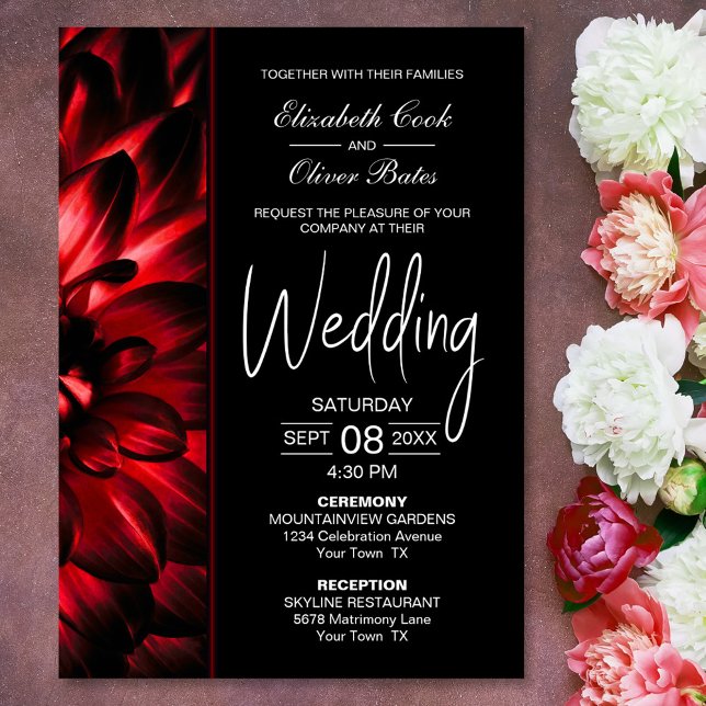 Moody Red Floral Wedding Einladung (Von Creator hochgeladen)