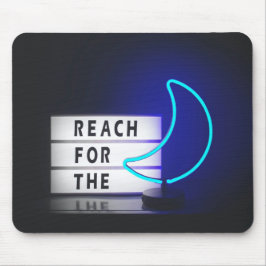 Moon Art Reach für das typografische Bild des Mond Mousepad