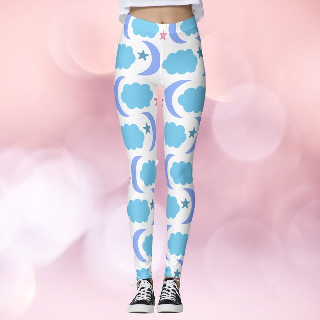 Moon Cloud Stars Muster Blau Lila Leggings (A pair of leggings with a pattern of purple moon, blue clouds and pink stars)