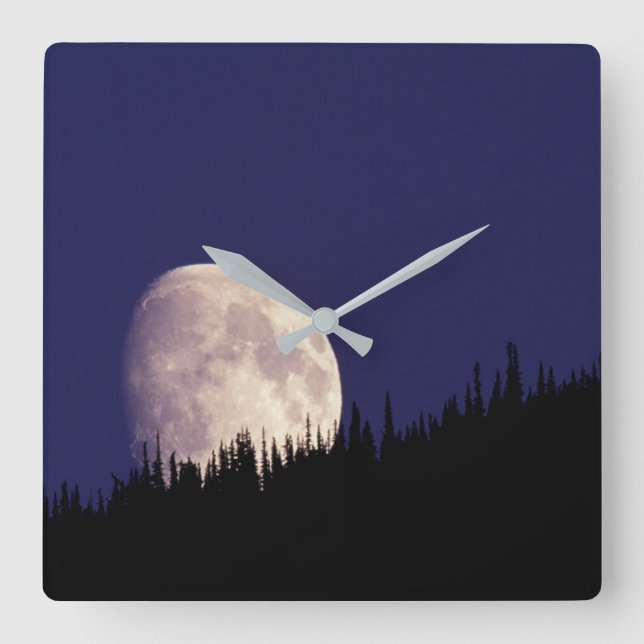 Moon & Forest | Glacier Nationalpark Montana Quadratische Wanduhr (Vorderseite)