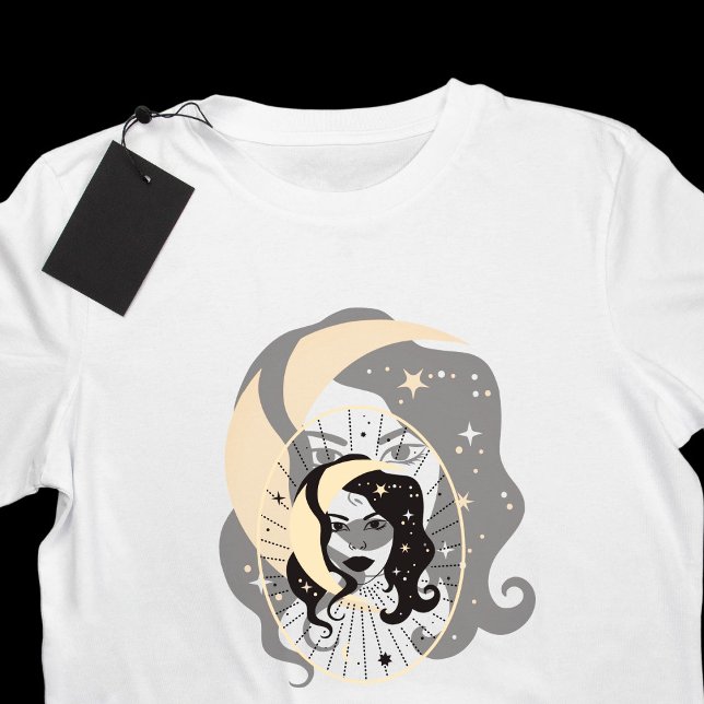 Moon Goddess Portrait Divine Feminine T-Shirt (Von Creator hochgeladen)
