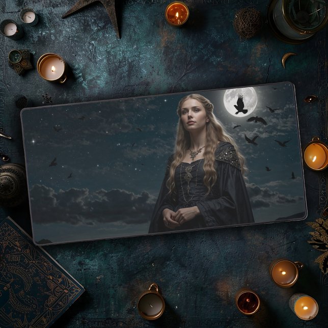Moon Goddess Schreibtischunterlage (Von Creator hochgeladen)