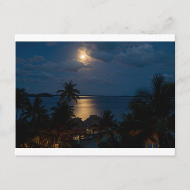 Moon on bora bora postkarte (Vorderseite)