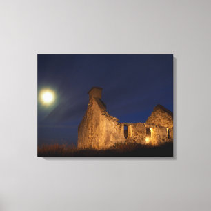 Moon Over Hütte Ruins   Landkreis Galway, Irland Leinwanddruck
