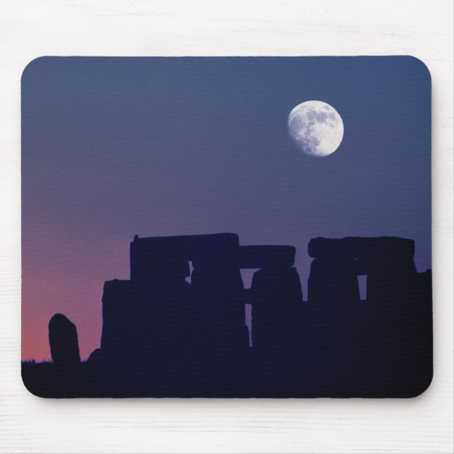 Moon Over Stonehenge | Wiltshire, England Mousepad (Vorne)