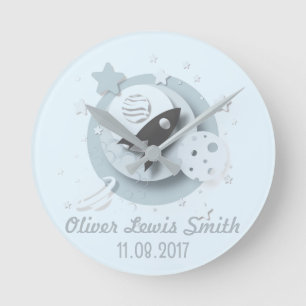 Moon & Stars Anpassbare Name/Datumsanzeige Runde Wanduhr