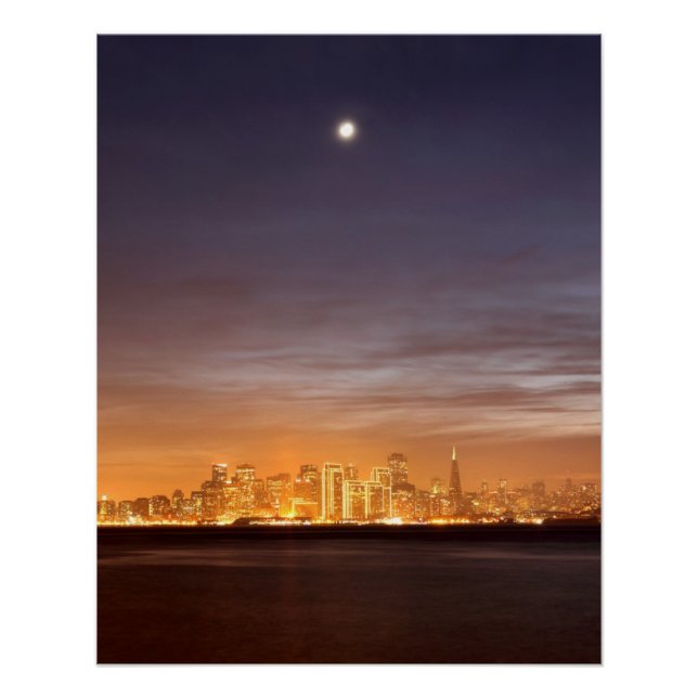 Moon über San Francisco am unklaren Dezember Poster (Vorderseite)