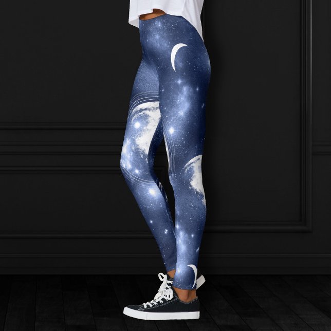 Moonlight Glow Moon Phasen in Sky Clouds Leggings (Von Creator hochgeladen)