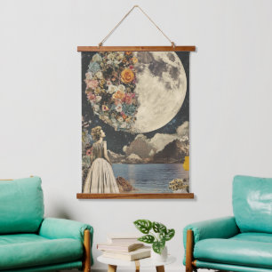 Moonlit Elegance - Frau mit Mond (2) Wandteppich Mit Holzrahmen