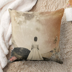 Moonlit Elegance - Zurück zur Frau mit dem Mond 2 Kissen