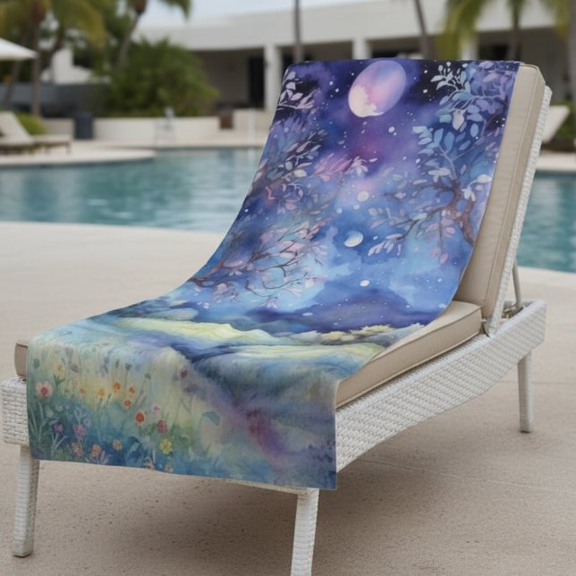 Moonlit Enchanted Forest Nightscape Strandtuch (Von Creator hochgeladen)