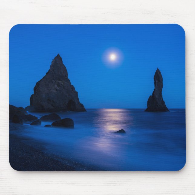 Moonrise-Reflektion | Island, Reynisdrangur Mousepad (Vorne)