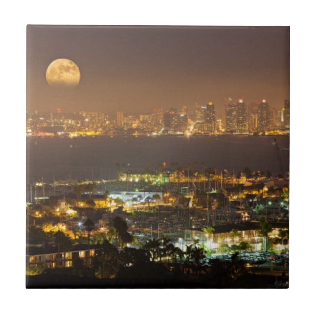 Moonrise über der Skyline von San Diego Fliese (Vorderseite)