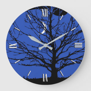 Moonscape in Cobalt Blue and Black Große Wanduhr