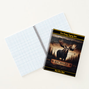 Moose ist stolz auf den Sonnenuntergang im Wald Notizbuch
