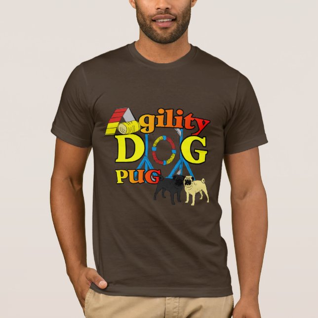 Mops_Agility Geschenke T-Shirt (Vorderseite)