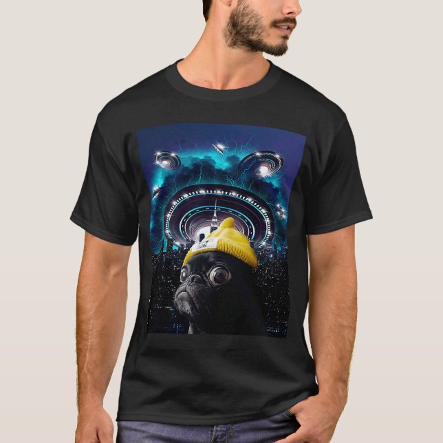 Mops Alien UFO Selfie Niedlich Dog Meme T-Shirt (Vorderseite)
