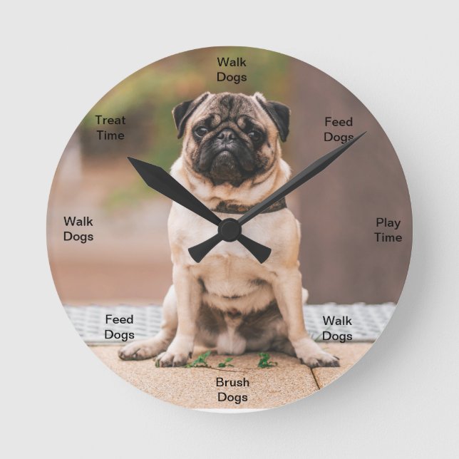 Mops der Dog Time Wall Clock Runde Wanduhr (Vorderseite)