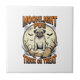 Mops-Halloween-Shirt mit Vintage-Gravur Mond_1 Fliese