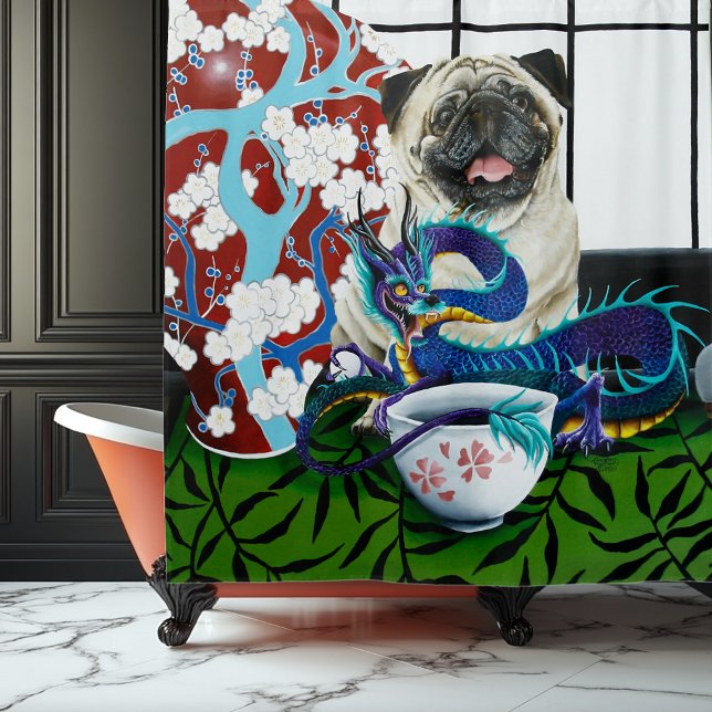 Mops Hund Chinesischer Drache Duschvorhang (Von Creator hochgeladen)