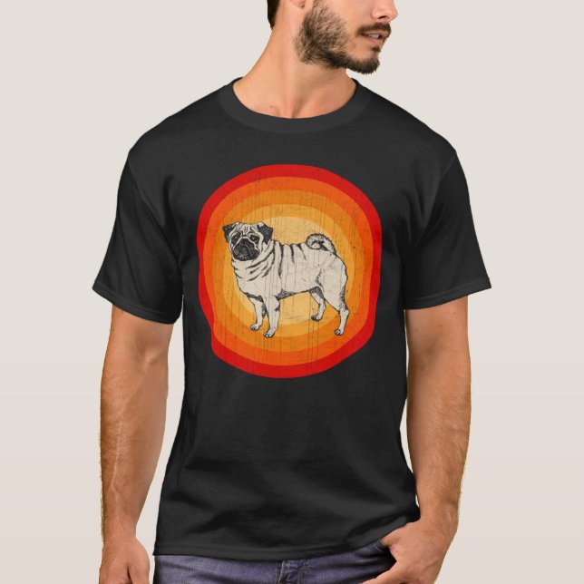 Mops-Hund im Retro-Stil mit Distressed-Effekt T-Shirt (Vorderseite)