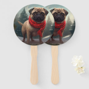 Mops Hund im Schnee Weihnachten Fächer