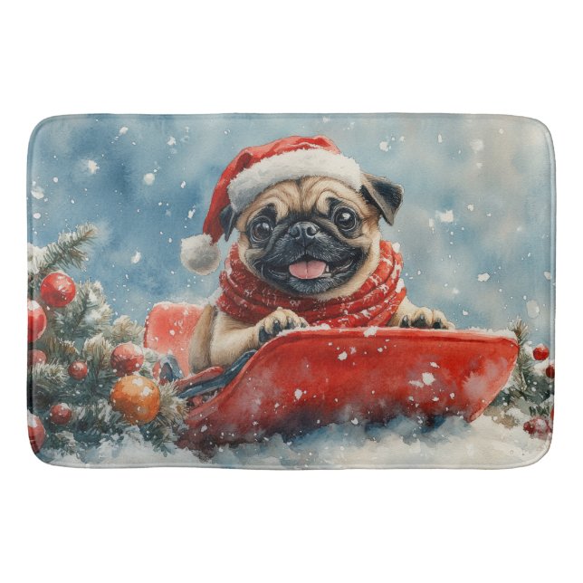 Mops Hund in Sledge Lass es Schnee Weihnachten Badematte (Vorderseite)