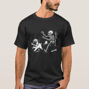 Mops-Hund läuft vor Skelett weg Lustiges Design fü T-Shirt
