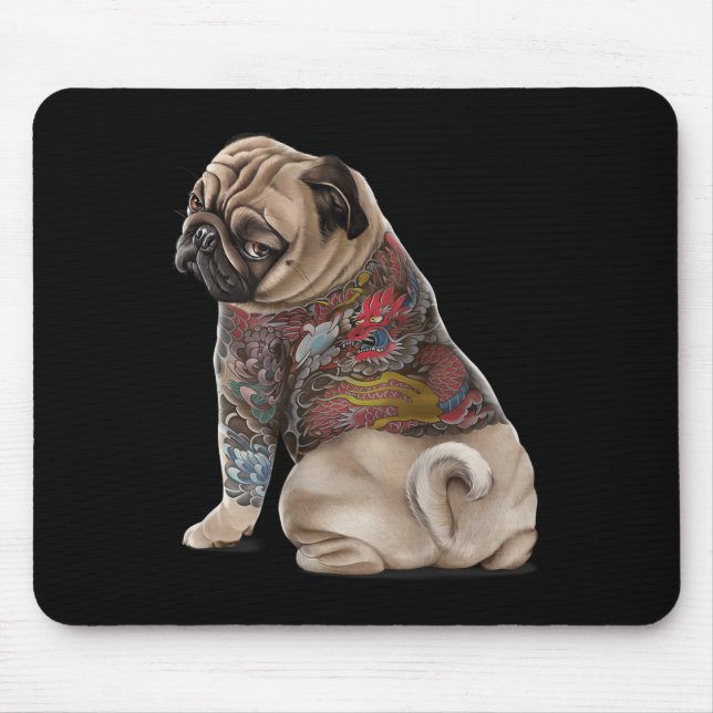 Mops Hund mit traditionellem japanischen Drachen T Mousepad (Vorne)