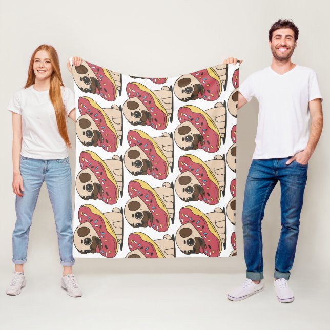 Mops in Donut Fleecedecke (Beispiel)