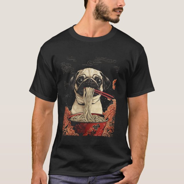 Mops isst Ramen T-Shirt (Vorderseite)