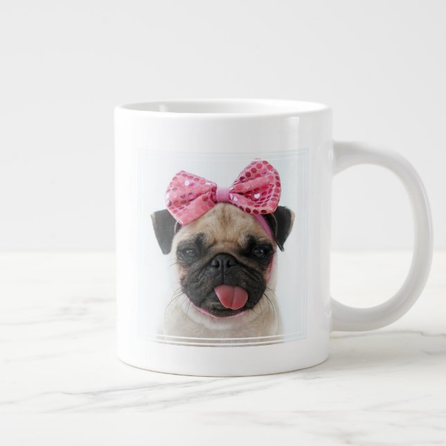 Mops mit rosa Bow Jumbo-Tasse (Rechts)