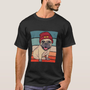 Mops Mütze rot Knochen süß verspielt glücklich sti T-Shirt